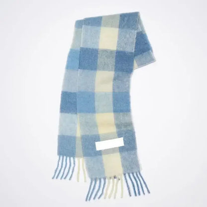 Stylish Thick Plaid Scarf – Winter Warmth and Comfort