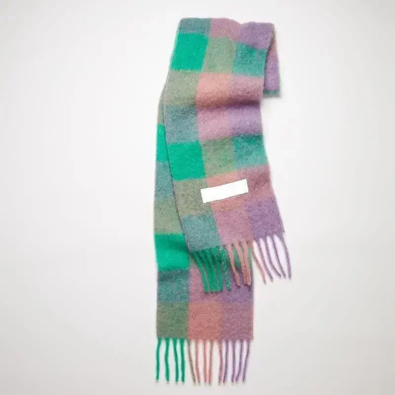 Stylish Thick Plaid Scarf – Winter Warmth and Comfort